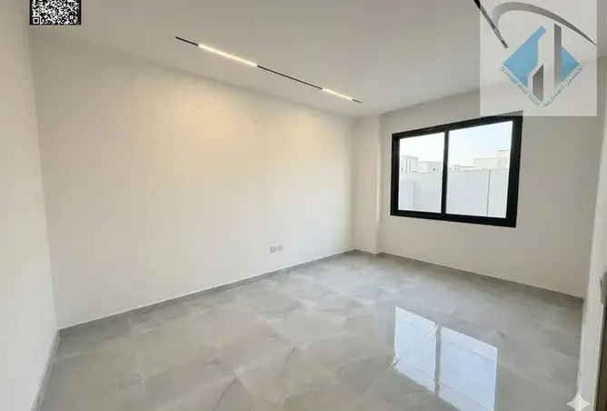 165496112 - صورة العقار 3