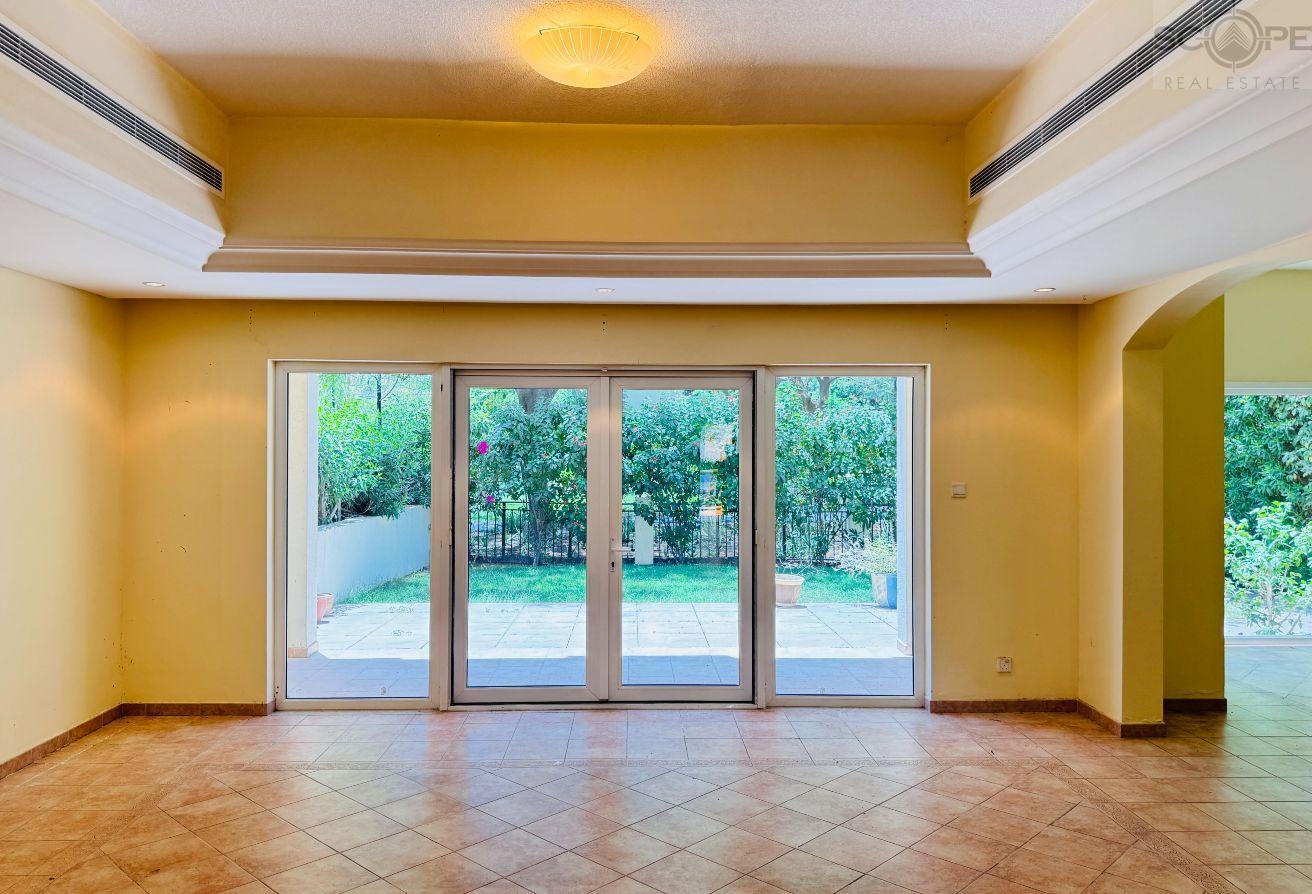 Exquisite 4-Bedroom + Maid’s Corner Villa | Green photo 9