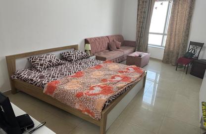 Apartment - Studio - 1 for rent in Al Majaz 2 - Al Majaz - Sharjah