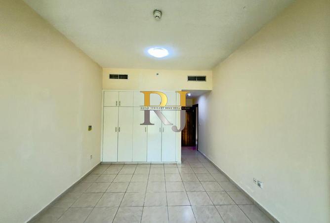 81108569 - Property Image 3