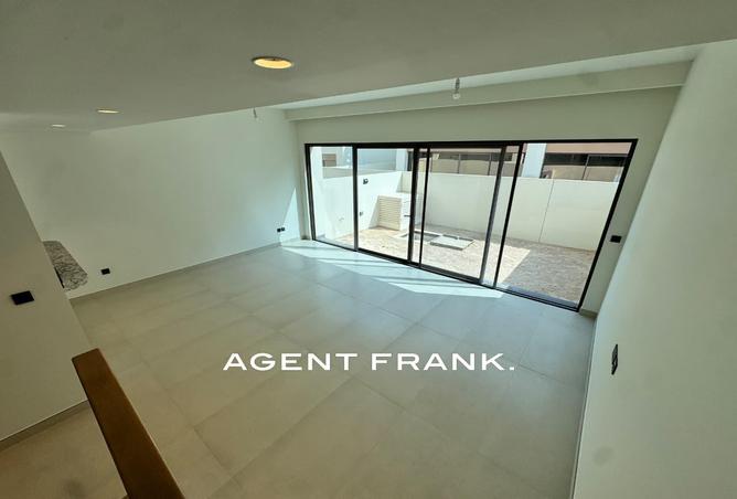 136537233 - Property Main Image