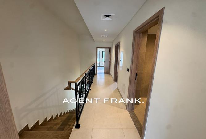 136537233 - Property Image 3