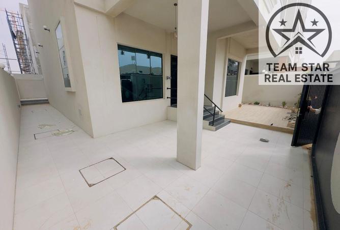 81534228 - Property Image 3