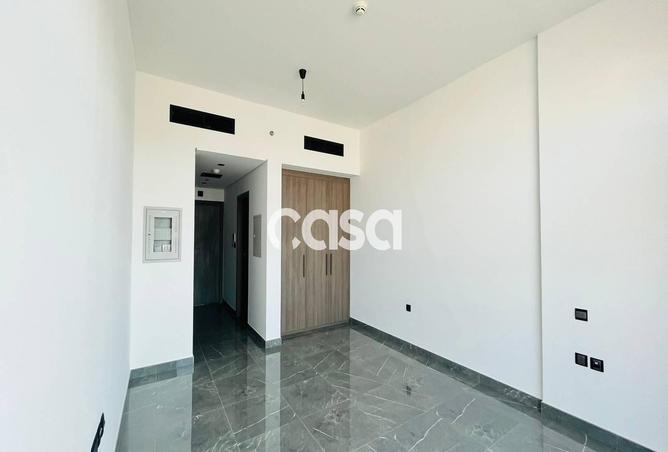 70278065 - صورة العقار 3