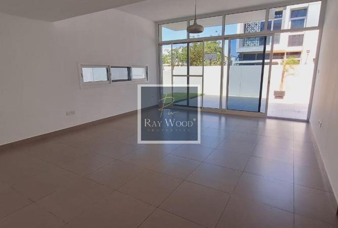 80678180 - Property Image 2