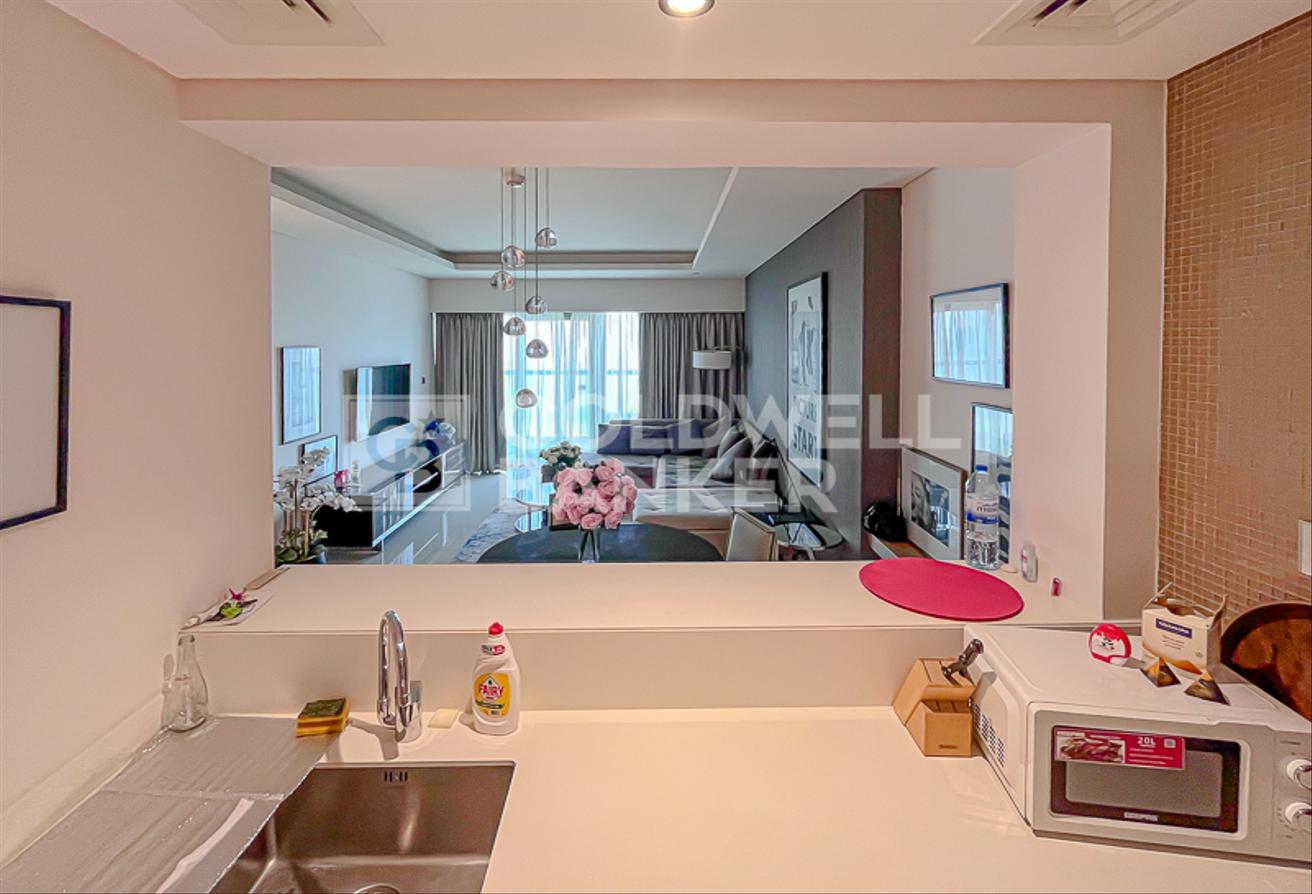 Fully Furnished | On A High Floor | Park View photo 9