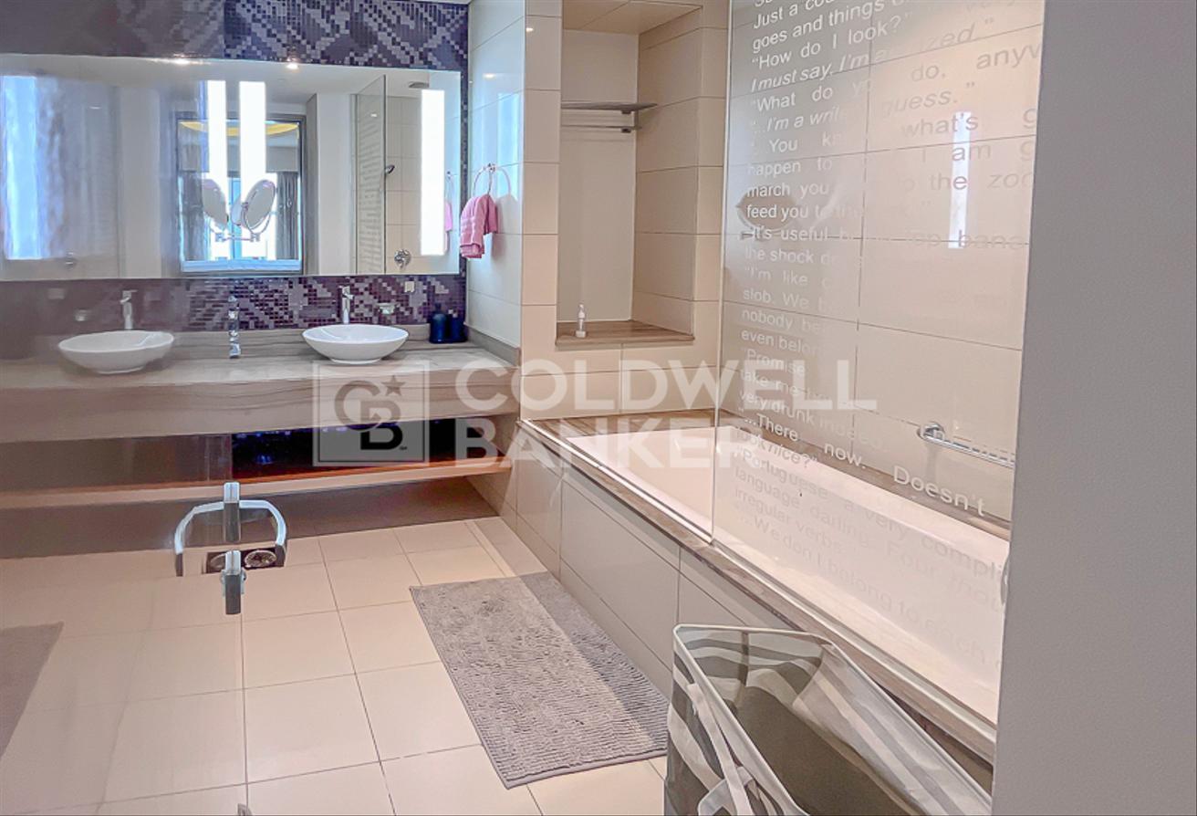 Fully Furnished | On A High Floor | Park View photo 14