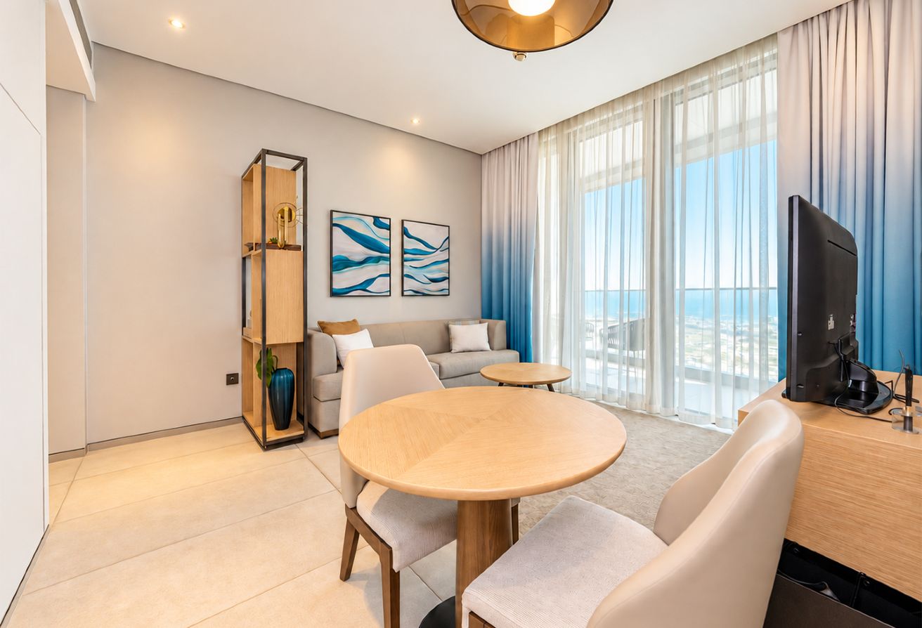 Vacant On Transfer | High Floor | Sea View
