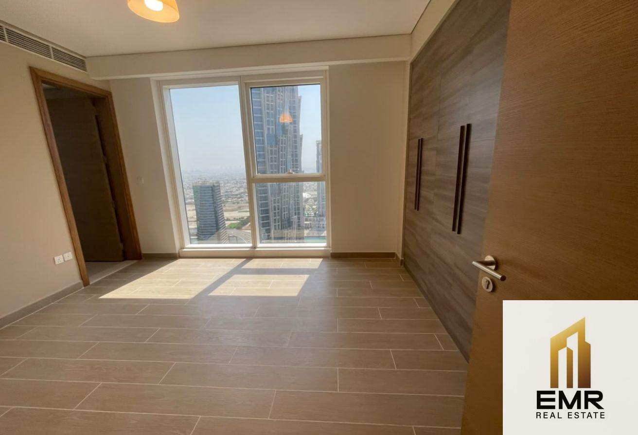 Luxury High-Floor 3BR in Business Bay photo 11