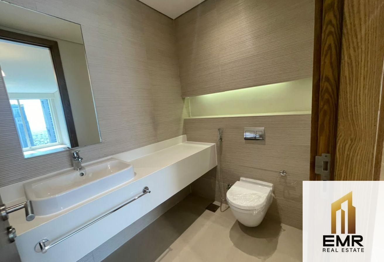 Luxury High-Floor 3BR in Business Bay photo 15