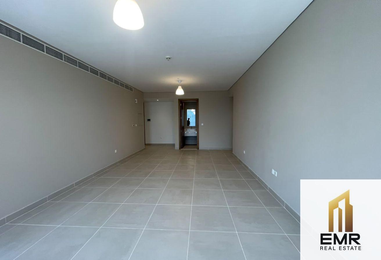 Luxury High-Floor 3BR in Business Bay photo 5