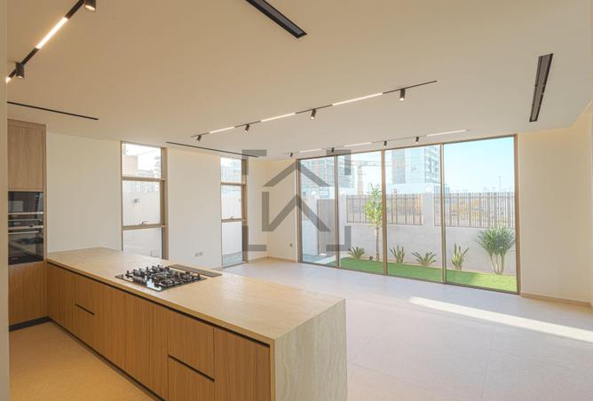 74635700 - Property Image 3