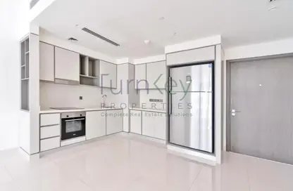Apartment - 2 Bedrooms - 2 Bathrooms for rent in Sunrise Bay Tower 1 - Sunrise Bay - Emaar Beachfront - Dubai Harbour - Dubai