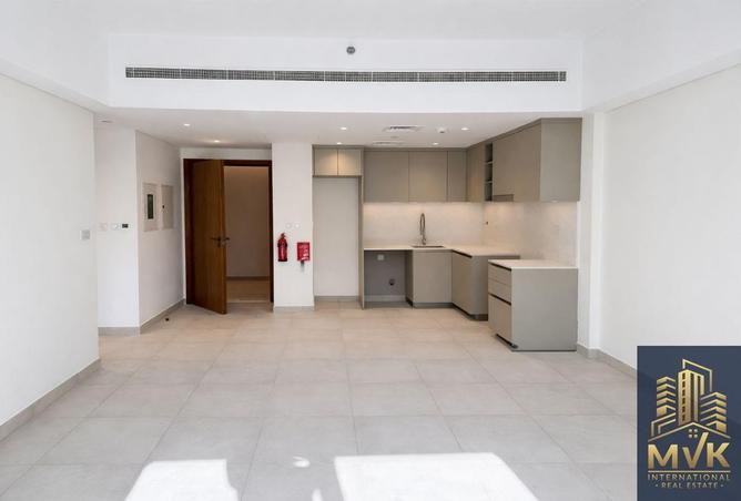 78192900 - Property Image 2