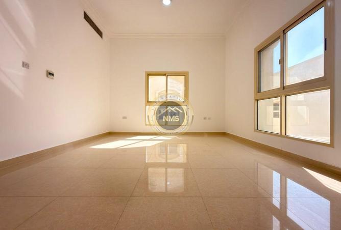 101995369 - Property Image 2