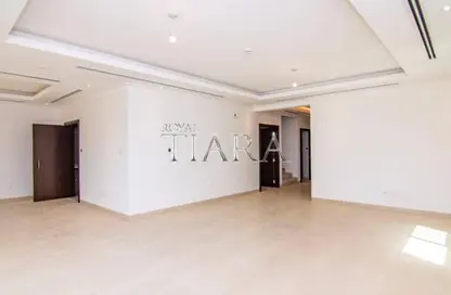 Villa - 4 Bedrooms - 6 Bathrooms for rent in Villa Lantana 1 - Villa Lantana - Dubai Science Park - Dubai