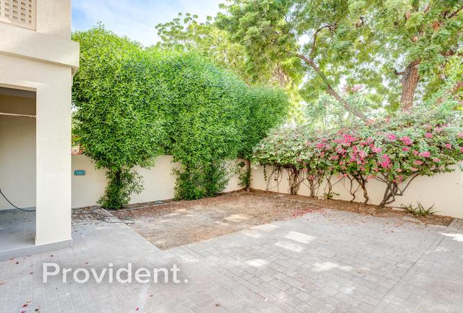 74624464 - Property Image 3