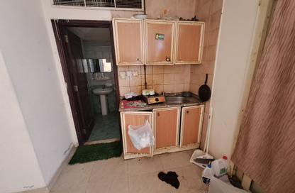 Apartment - Studio - 1 Bathroom for rent in Rolla Square - Rolla Area - Sharjah