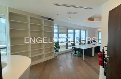 Office Space - Studio - 1 Bathroom for rent in The Regal Tower - Business Bay - Dubai