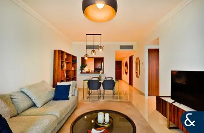 Apartment - 1 Bedroom - 2 Bathrooms for rent in Boulevard Point - Downtown Dubai - Dubai