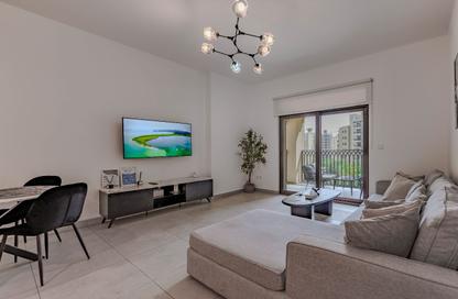 Apartment - 1 Bedroom - 1 Bathroom for rent in Asayel - Madinat Jumeirah Living - Umm Suqeim 3 - Umm Suqeim - Dubai