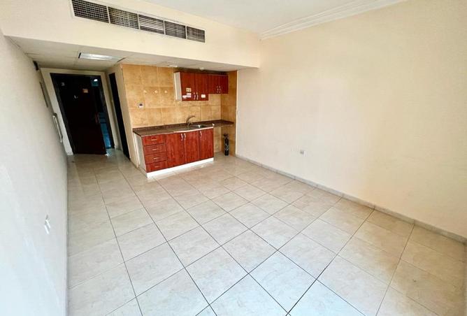 110032003 - Property Image 3