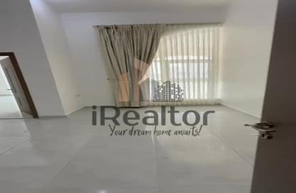 Apartment - 2 Bedrooms - 2 Bathrooms for rent in Madinat Al Riyad - Abu Dhabi