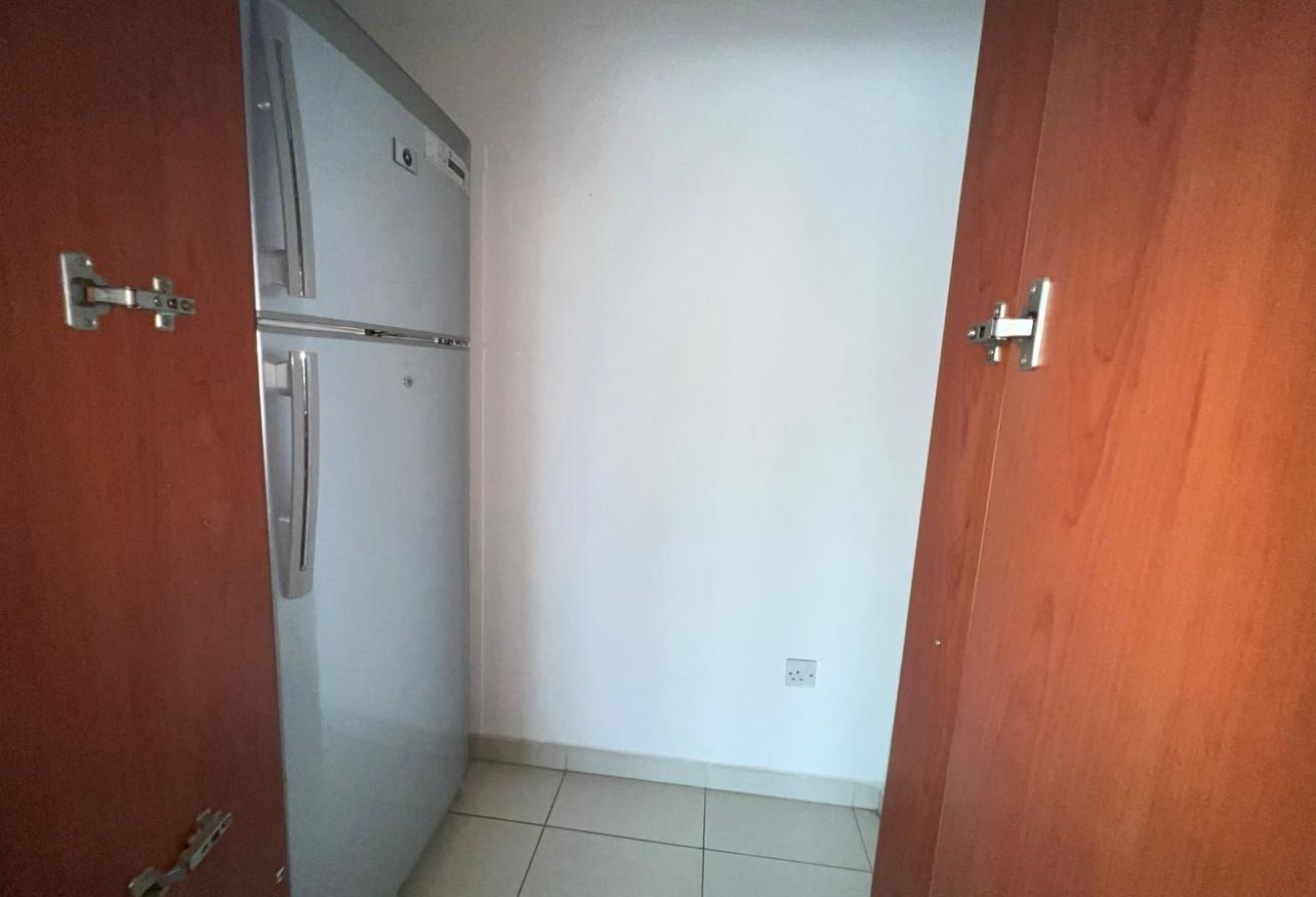 Opposite DMCC Metro - Spacious Unit - Vacant — image 9