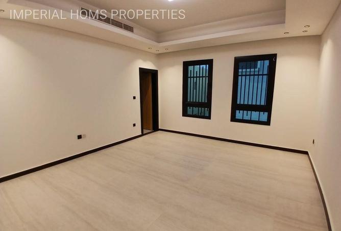 56949633 - Property Image 2