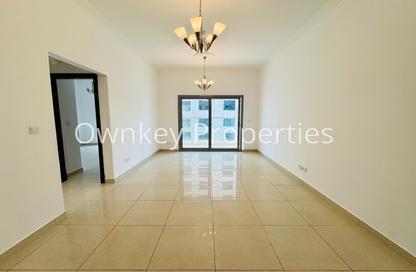 Apartment - 2 - 2 for rent in Al Abeir Tower - District 17 - Jumeirah Village Circle - Dubai