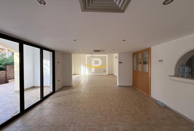 74618484 - صورة العقار 2