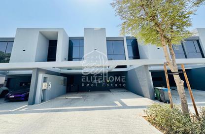 Townhouse - 3 - 4 for rent in Robinia - Masaar - Tilal City - Sharjah