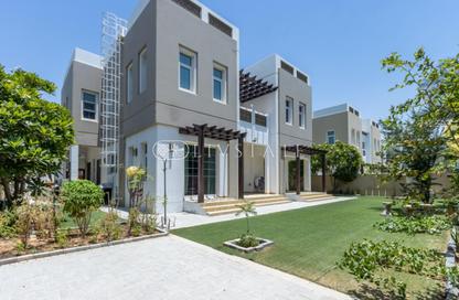 Villa - 4 Bedrooms - 6 Bathrooms for rent in Rahat - Mudon - Dubai