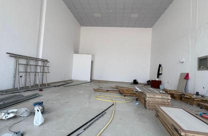 Shop - Studio - 1 Bathroom for rent in Mazyad Mall - Mohamed Bin Zayed City - Abu Dhabi