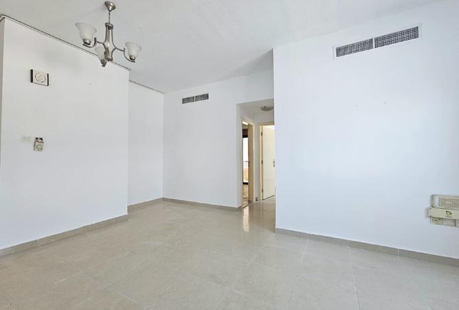 71110235 - Property Image 3