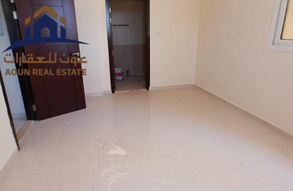 Apartment - 1 Bedroom - 2 Bathrooms for rent in Al Qulaya'ah - Al Sharq - Sharjah