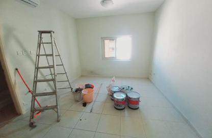 Apartment - Studio - 1 Bathroom for rent in Fire Station Road - Muwaileh - Sharjah