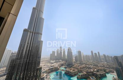 Apartment - 4 - 5 for rent in IL Primo - Opera District - Downtown Dubai - Dubai
