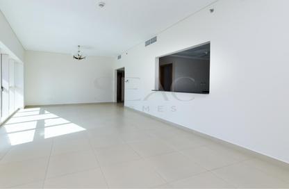 Apartment - 2 Bedrooms - 3 Bathrooms for sale in Dubai Jewel Tower - Dubai Internet City - Dubai