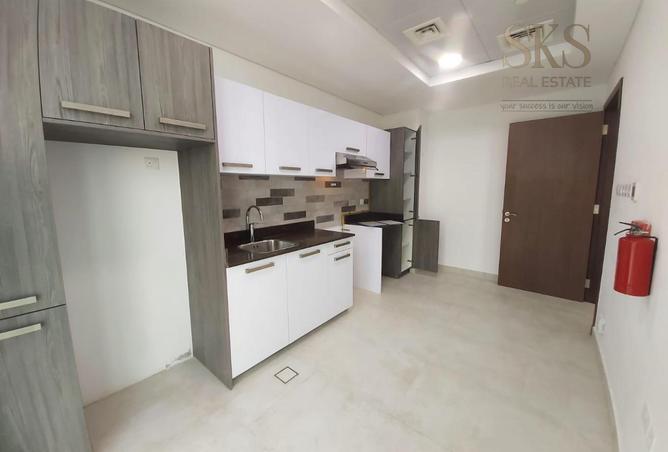 65193738 - Property Main Image