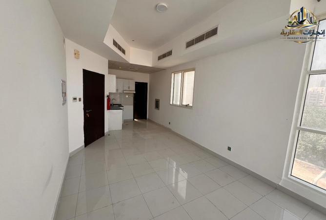 141010415 - Property Image 2
