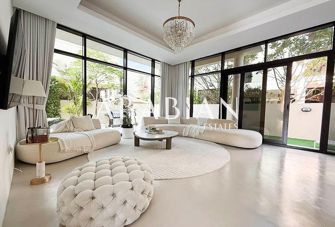 53574167 - صورة العقار 2