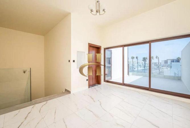 74247830 - صورة العقار 3