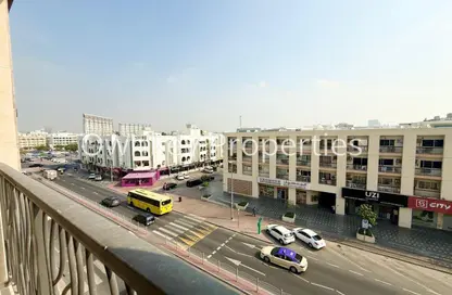 Apartment - Studio - 1 Bathroom for rent in Al Karama Sqaure - Al Karama - Dubai