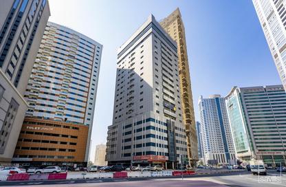 Apartment - 1 Bedroom - 2 Bathrooms for rent in Al Thani Building - Al Khan - Sharjah
