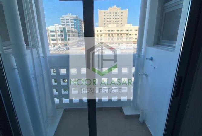 81130503 - Property Image 3