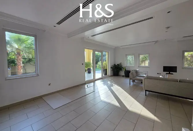 142381537 - Property Image 3