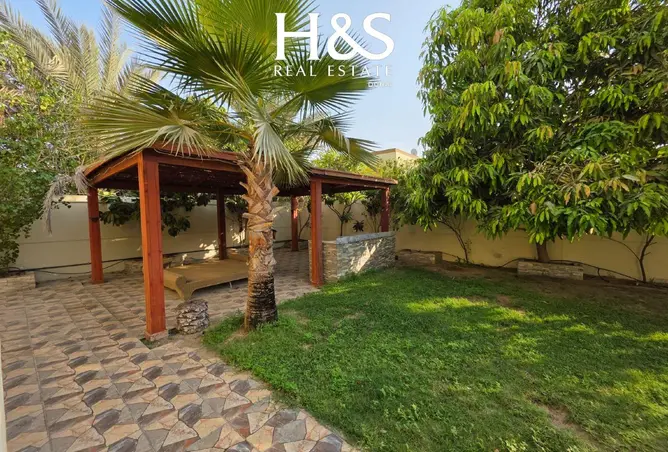 142381537 - Property Image 2