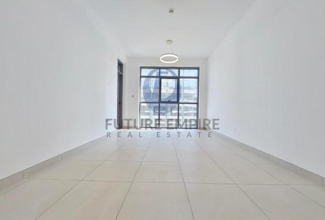 105950380 - Property Image 2