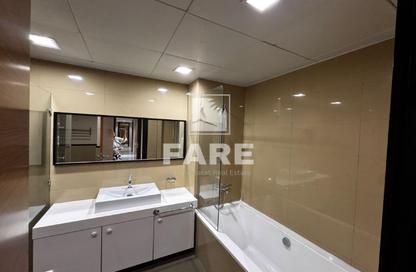 Apartment - 3 - 5 for rent in Al Majaz 2 - Al Majaz - Sharjah